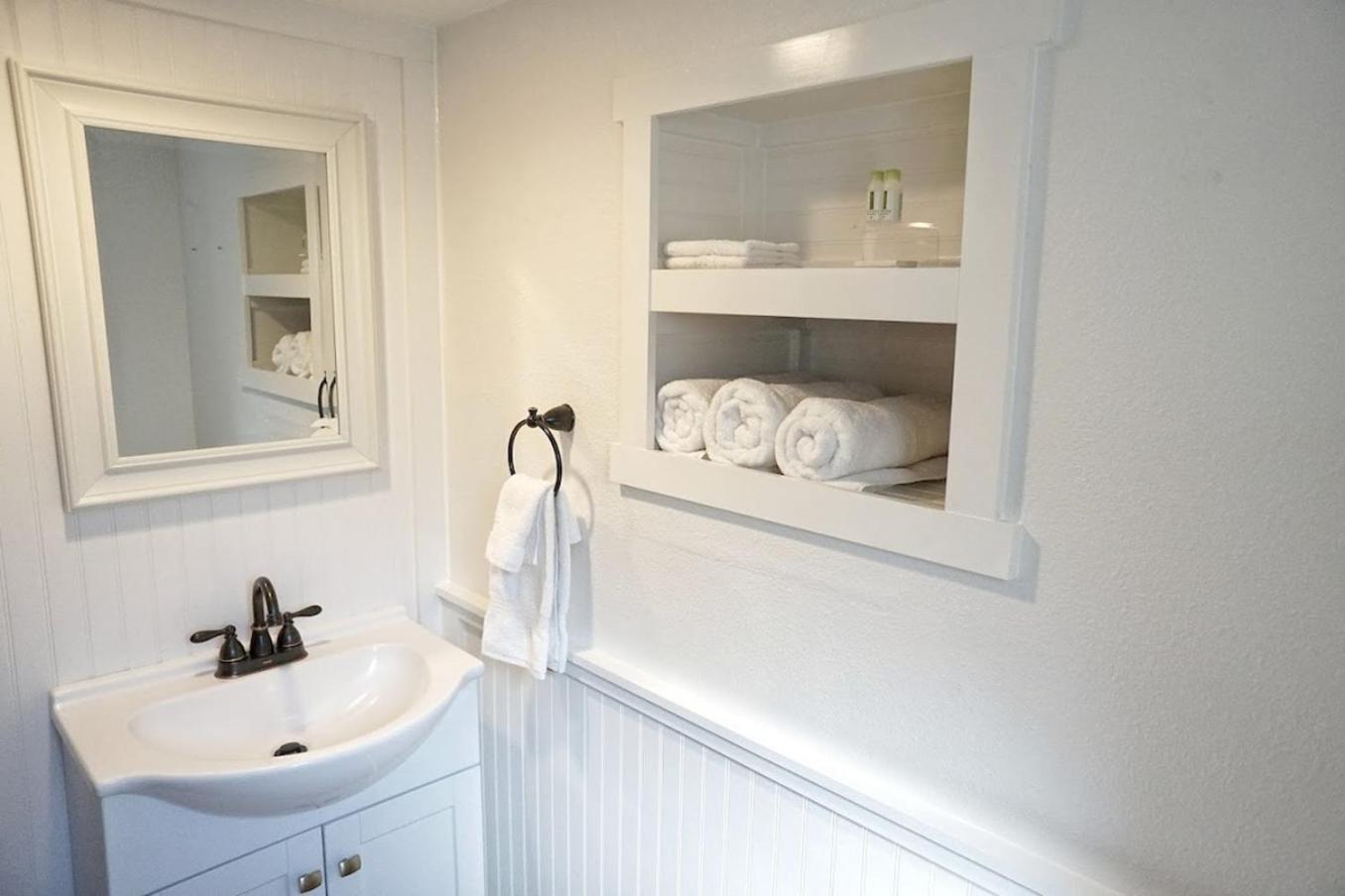 Miners Suite-Centrally Located In Shaver Lake Exterior photo